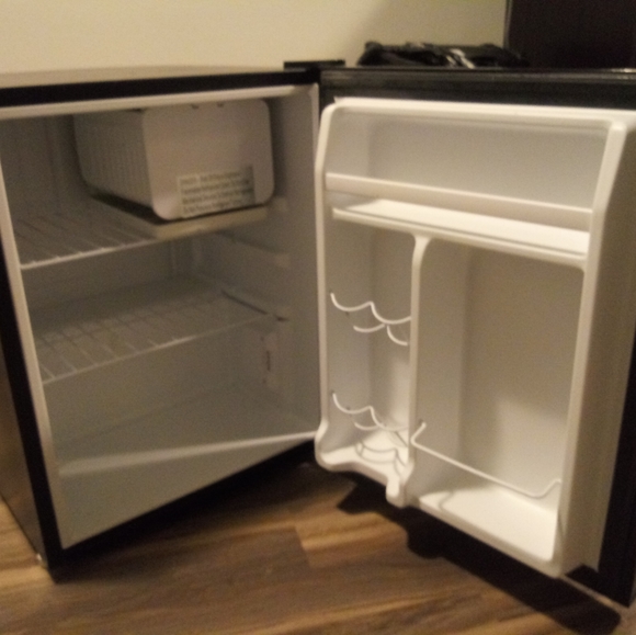 Mini Fridge - Picture 2 of 2